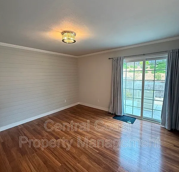 9465 Valley Oak Way — Photo 16