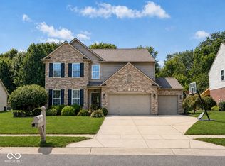 11126 Niagara Dr, Fishers, IN 46037