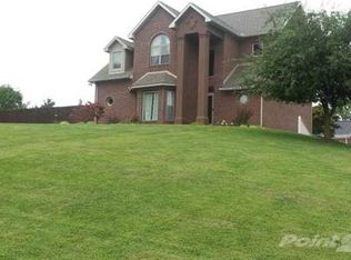 536 Brook Meadow Cir, Evansville, IN