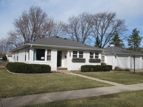 1514 S Osborne Ave, Janesville, WI 53546