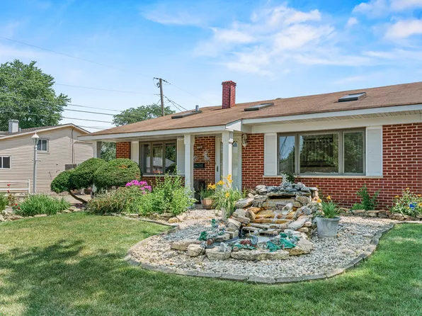 1649 Westberg St, Glendale Heights, IL 60139