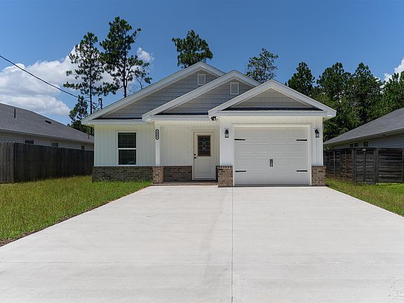 2nd image of 3009 N 36th Ave