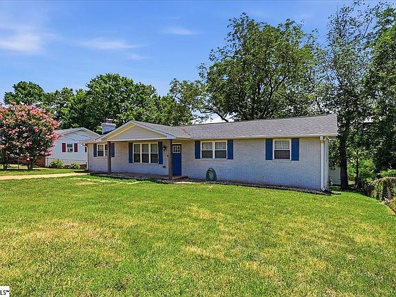 2nd image of 123 Monaview Cir