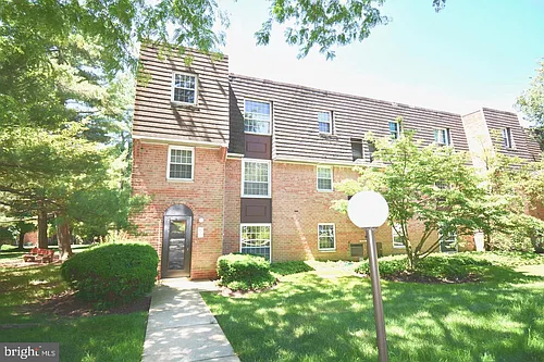 4000 Gypsy Ln Photo 1