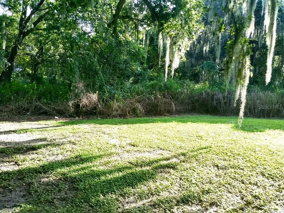 2nd image of 2150 Dream Oak Loop