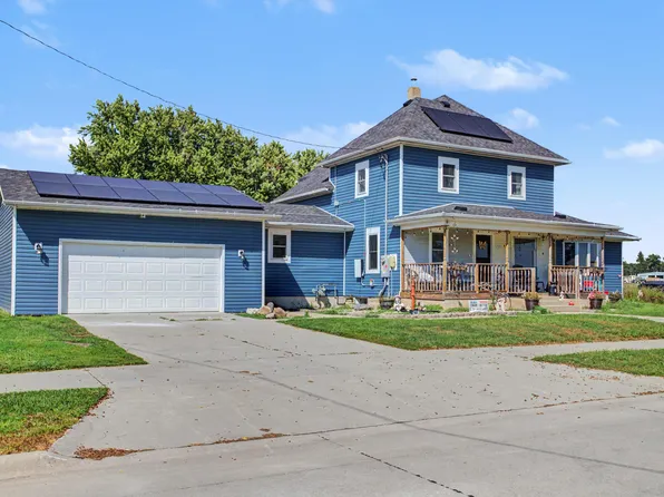 106 South St, Colo, IA 50056