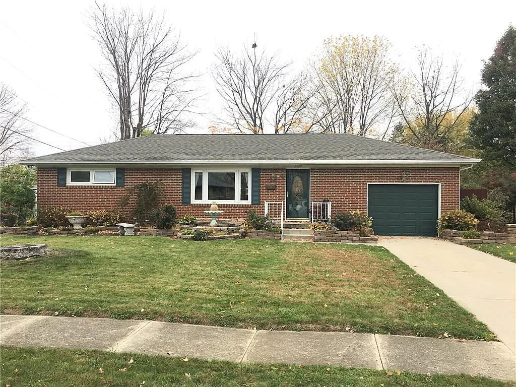 2629 Casey Dr photo 1