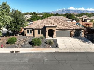 157 E Foothill Dr, Washington, UT 84780