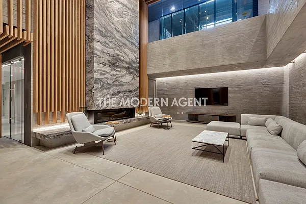 Rented by Level Group | media 31