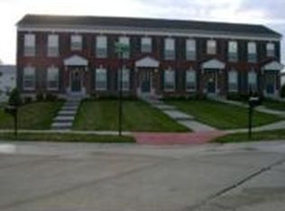 755 Hyde Dr, O'Fallon, MO 63366