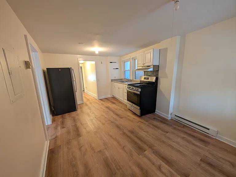 52 S Bridge St #2 — Photo 7