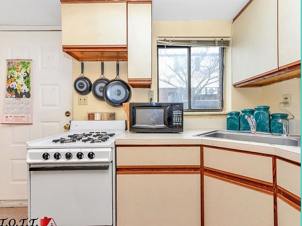 1st image of 7101 Peri Ln #6S