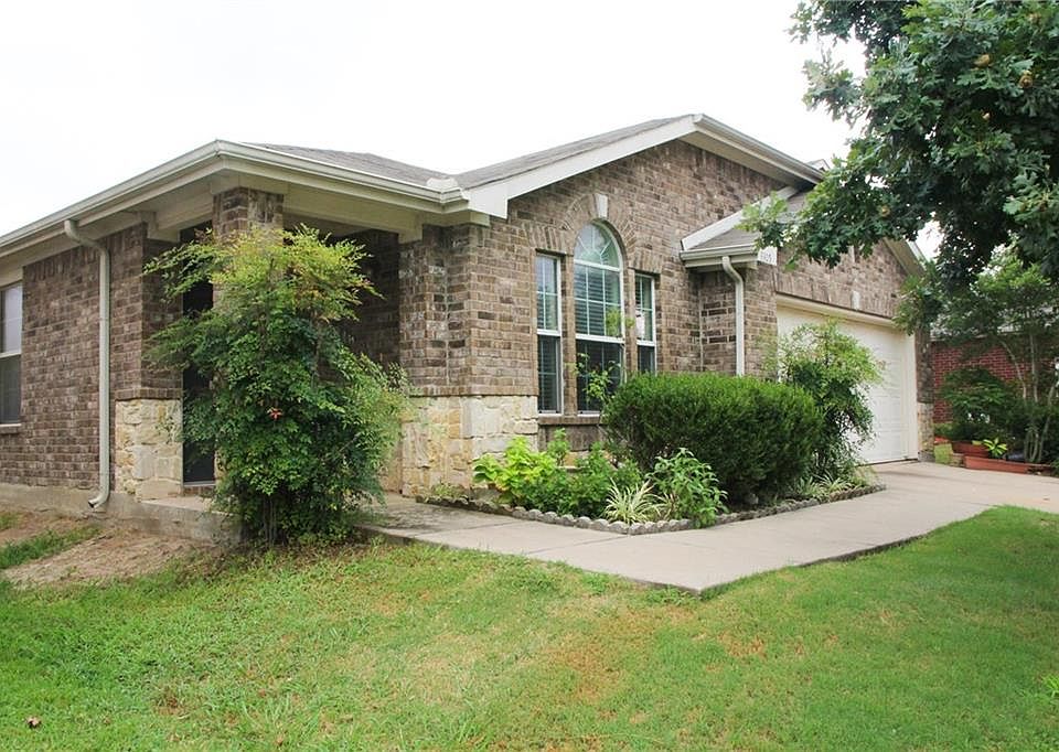 1st image of 3305 Admiral Dr
