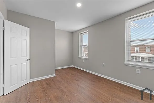 3427 Ravenwood Ave — Photo 5