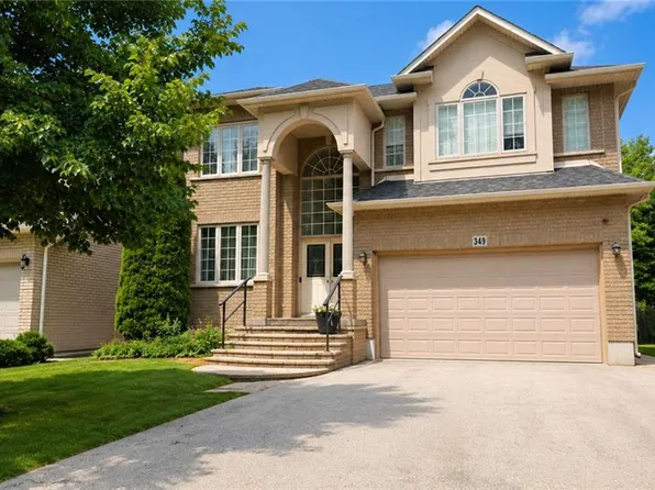 349 Braithwaite Ave, Hamilton, ON L9G 5A7