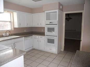 4th image of 7722 White Fir Dr