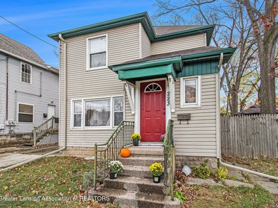 223 S Pennsylvania Ave, Lansing, MI, 48912