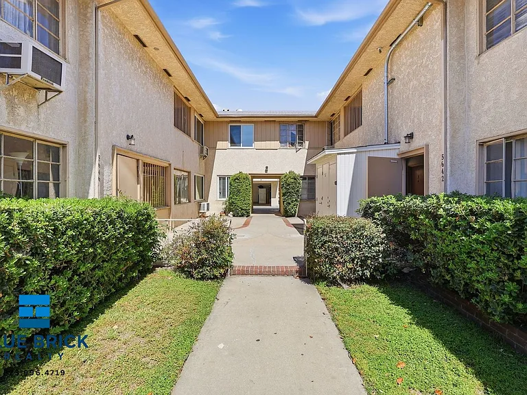 5642 Laurel Canyon Blvd #B — Photo 3