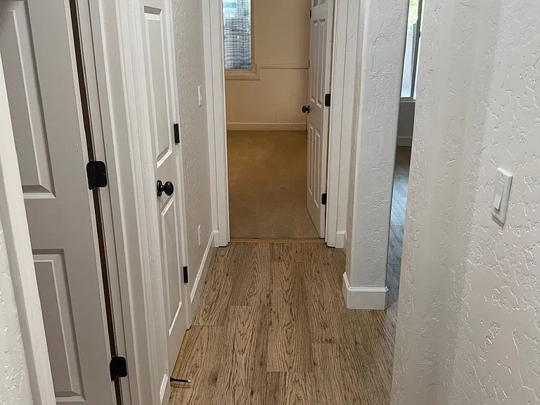 1832 N Vickie St — Photo 12