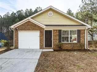 7137 Ravenwood Ln, Lithonia, GA 30038