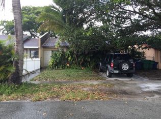 3601 NW 194th Ter, Miami Gardens, FL 33056