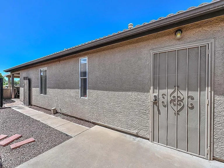 10509 W Runion Dr — Photo 48