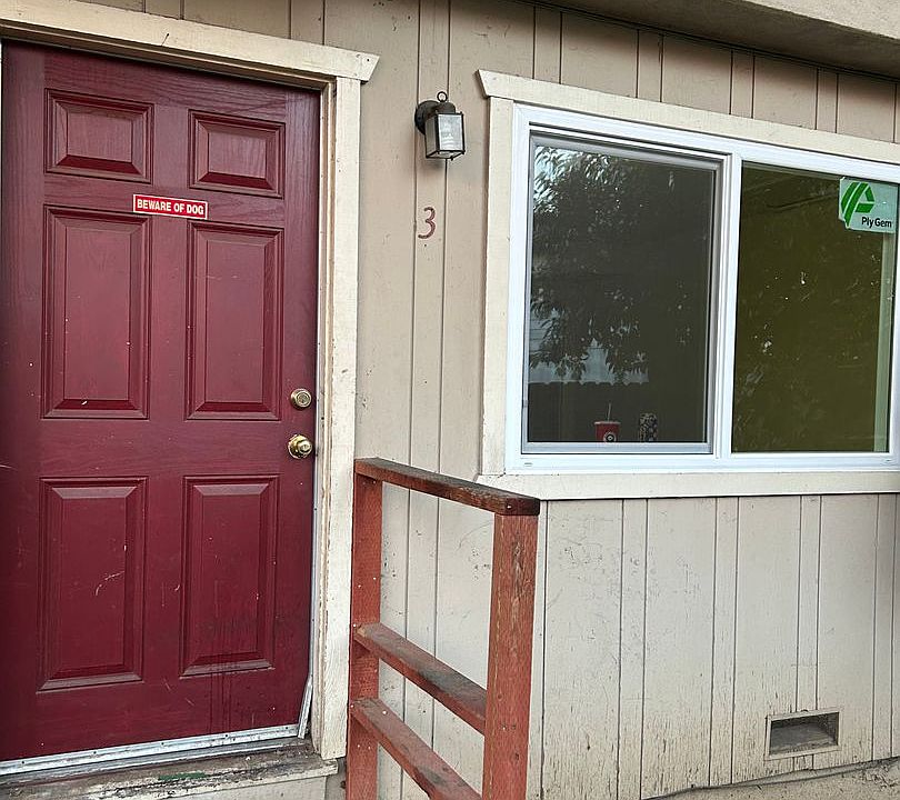 1st image of 2440 Almandor Cir #3