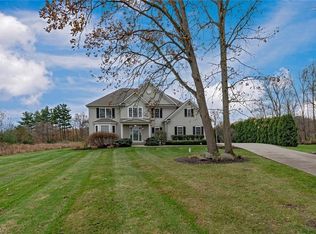 17890 Sterling Glen Ln, Auburn Township, OH 44023