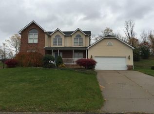 109 Cottonwood Dr, Aliquippa, PA 15001
