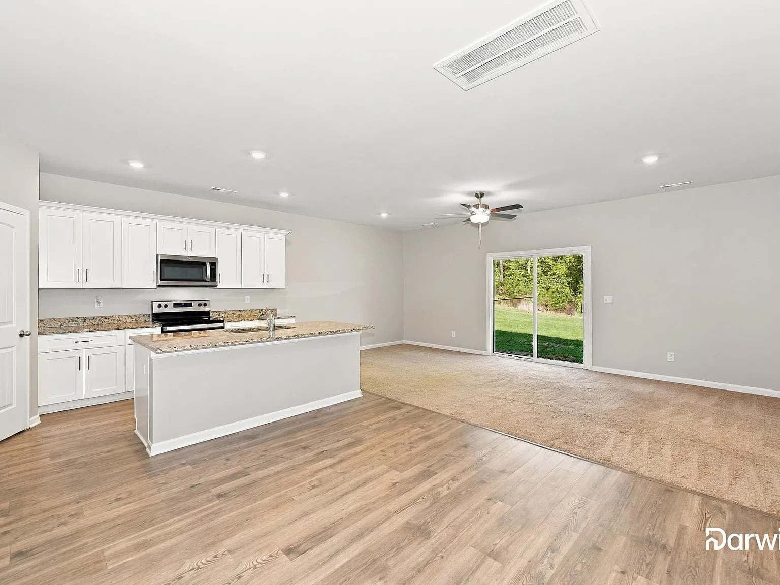 3 bed, 2.5 bath, 1725 sqft, $1,980 — Photo 3