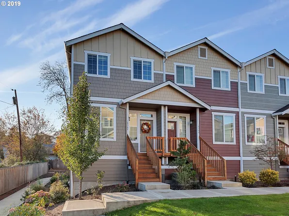 18362 SW Annamae Ln, Beaverton, OR 97003