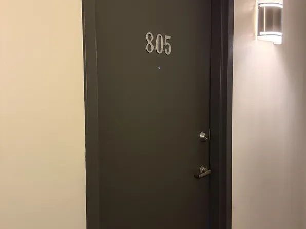 134 York St #805, Ottawa, ON K1N 1K8