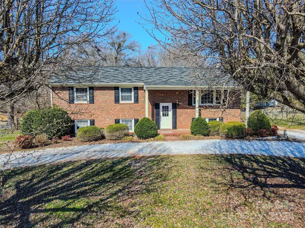 250 Ellington Hts, Spindale, NC 28160