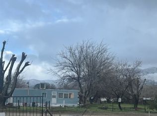 14140 Roberts Ln, Weldon, CA 93283