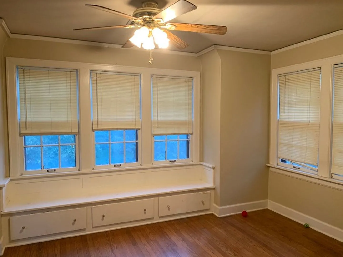 College Hill duplex for rent! — Photo 3