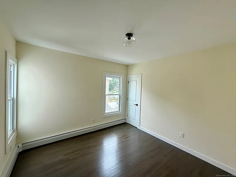 449 Stanley St #2 — Photo 15