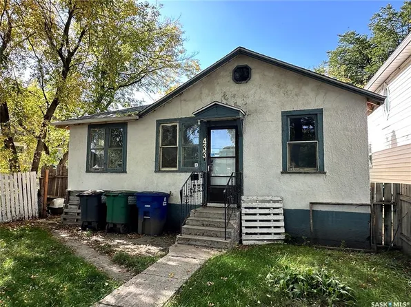 433 I AVENUE S, Saskatoon, SK S7M 1Y3
