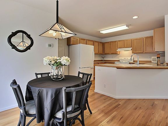 See Virtual Tour for Details