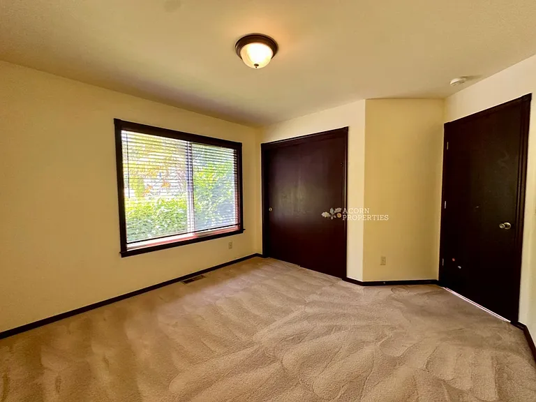 1331 SW Harbor Vista Cir — Photo 24