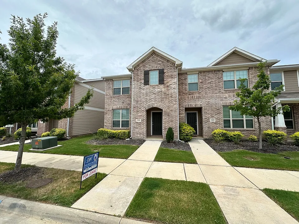 3345 Cricket Dr