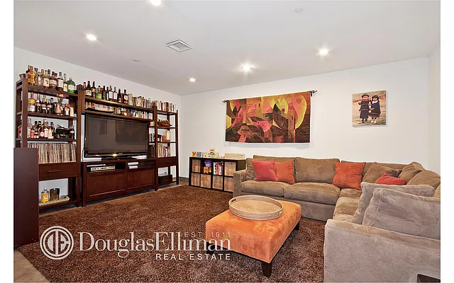 Sold by Douglas Elliman | media 7
