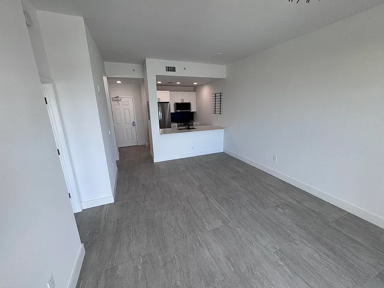 511 Lucerne Ave #Penthouse 611 — Photo 30