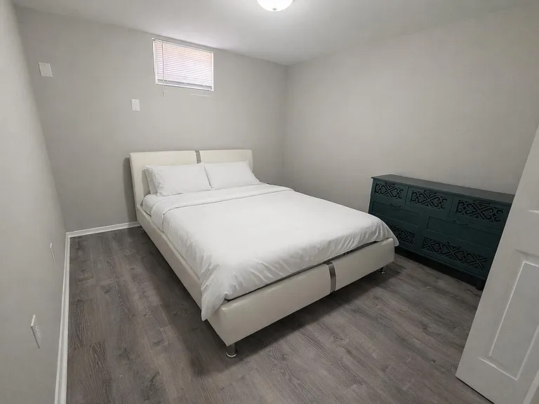 203 Wheaton Ct — Photo 15