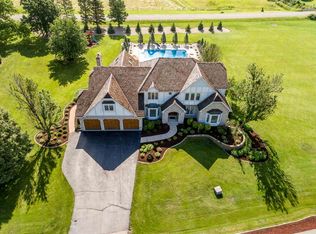 5101 Skare Ct N, Rochelle, IL 61068