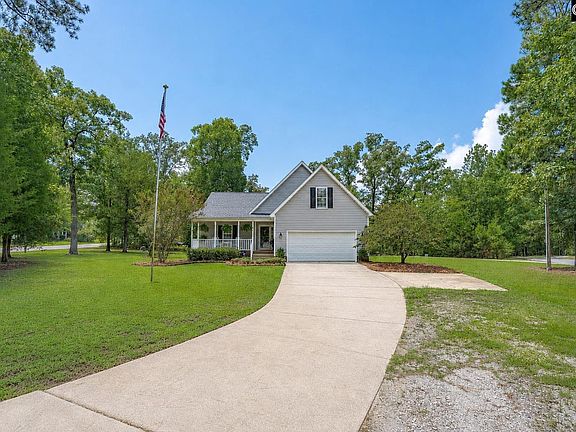2nd image of 209 Alice Dr