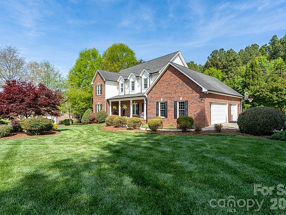 3rd image of 176 Spring Forest Dr