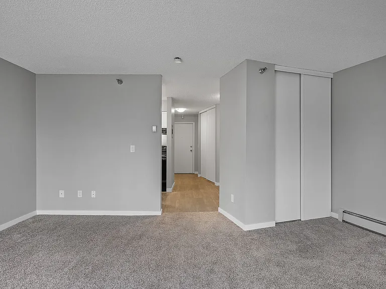 Hillcrest Place — Photo 28