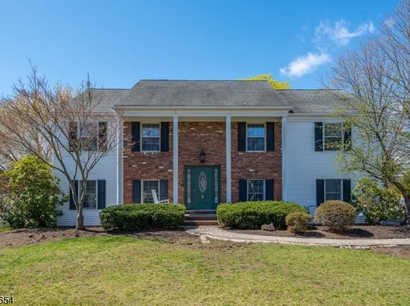 5 Abbey Ln, Pequannock Twp., NJ 07444