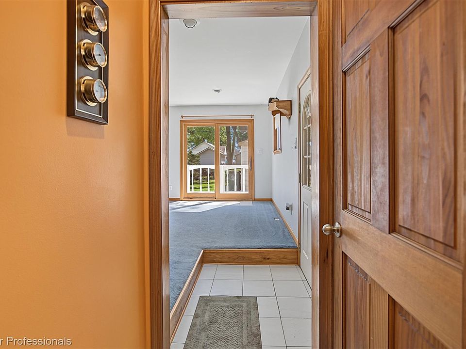 626 Fairway Dr, photo 21