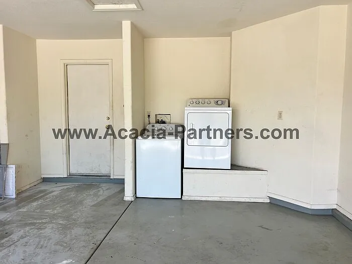2145 E Calle Gran Desierto — Photo 13